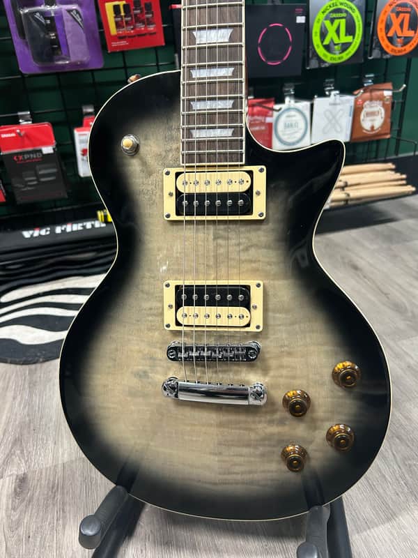 Xaviere X500 Blackburst image 1