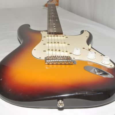 Fender JAPAN Fujigen Stratocaster Electric Guitar Ref. No.5943 image 8