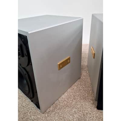 Goldmund LOGMIN - Hi-Fi Speakers - Grey/Black - Very Good image 5