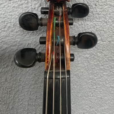 A Fine Markneukirchen  Viola  c. 1920. 15 7/8 inches image 5