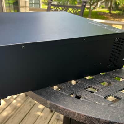Crown CTs 8200 8-Channel Power Amp 2000s - Black and Silver image 3