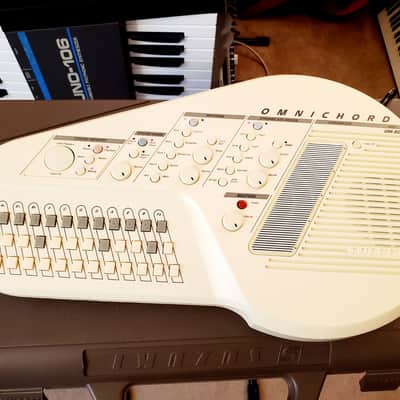 CERTIFIED!!! SUZUKI OMNICHORD OM300 INSPECTED/SERVICED AND IN AMAZING CONDITION! image 16