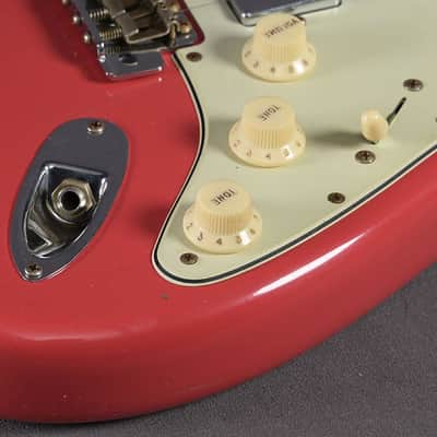 Fender Custom Shop Stratocaster 1962 Journeyman Relic HSS Fiesta Red image 6