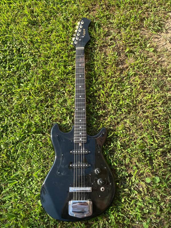 Vintage Harmony H804 Electric Guitar – Black – Ready to Play image 1