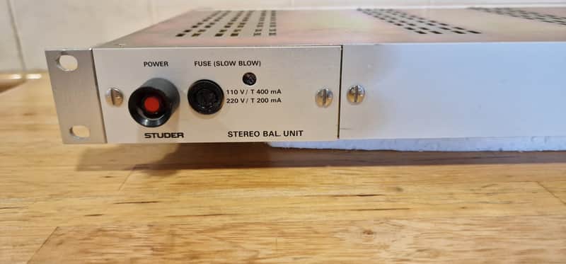 Studer Balancing Unit model 1.918.101 6x Transformers Active DI image 1