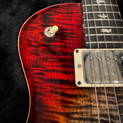PRS Tremonti 2020-2023 - Cherry charcoal burst image 4