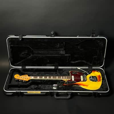 Fender Jaguar with Rosewood Fretboard 1966 - 1969 - Sunburst image 17