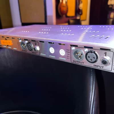 * NEW * API 5500 Dual 4-Band Equalizer 2007 - 2019 - Black image 3