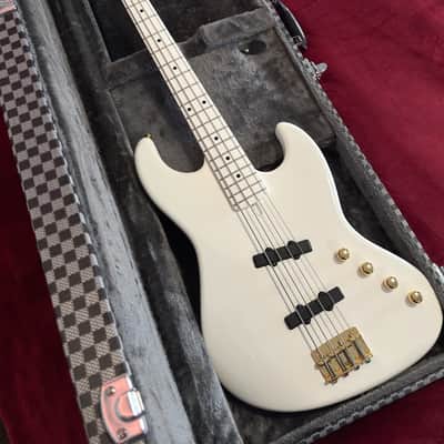 2022 Moon Custom Guitars Japan JJ-4 Larry Graham Signature - Snow White image 10