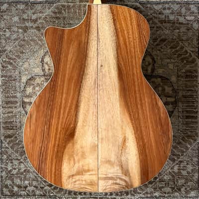 Eastman AC422CE-LTD-KOA Limited Edition Acoustic Electric w/ Hard Case & Free Pro Setup image 11