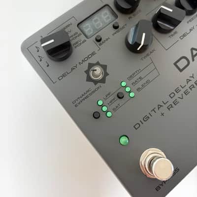 Seymour Duncan Dark Sun Mark Holcomb Signature Digital Delay + Reverb 2019 - Gray image 6