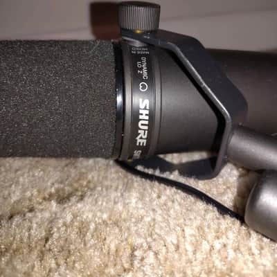Shure SM7B Genuine Cardioid Dynamic Microphone 2001 - Present - Black image 4