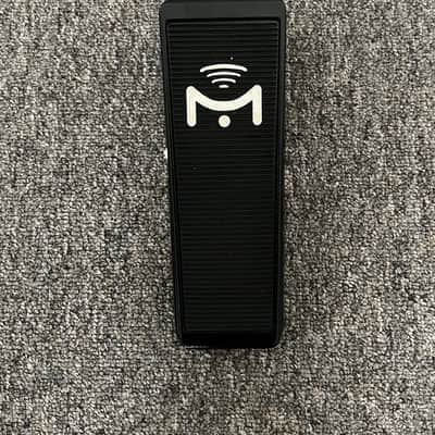 Fractal Audio AX8 with Mission Pedal & Bag image 4
