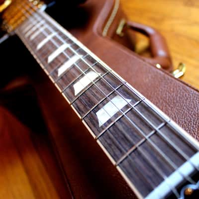 Gibson SG Custom 3-Pickup SGS3 Black w/Gold Hardware, Maestro Sideways Vibrato Tremolo, Case, COA image 6