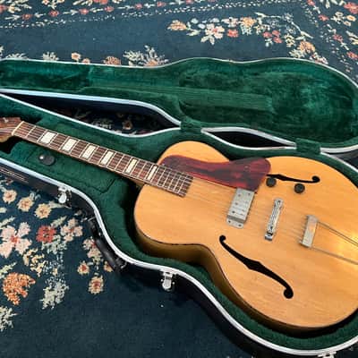 National Princess 672G 1941-1942 - Archtop image 1