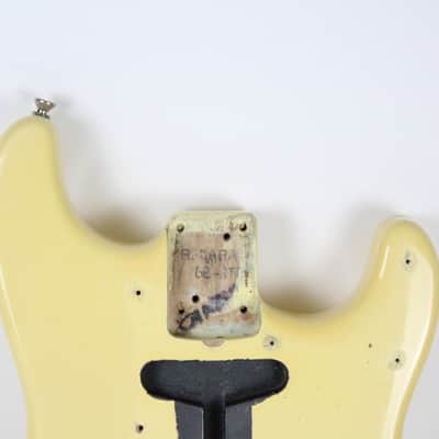 1994 Vintage Fender Stratocaster 1962 BODY ~Olympic WHITE~ Lightweight 4 LBS 62 AVRI American Reissue image 8