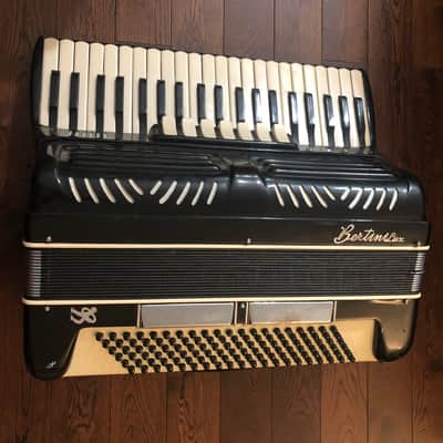 Bertini Lux 660 The Roma Accordion 120 Bass Made in Italy image 3