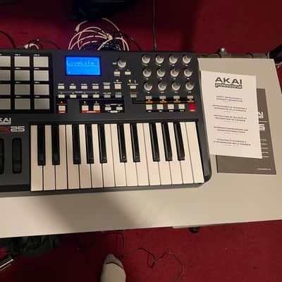 Akai MPK25 image 2