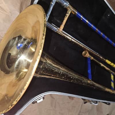 Blessing Scholastic Trombone with Case & Mouthpiece. USA. Good condition image 4