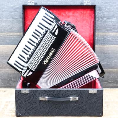 Excelsior Model 1320E 120-Bass 41-Key 11-Treble Switch Piano Accordion w/Case image 7