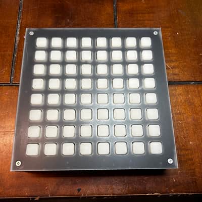Monome Grid 64 Clone imagen 1