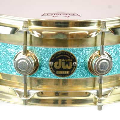 Used 90s DW Edge 5 x 14" Turquoise sparkle Snare, Brass/maple image 2