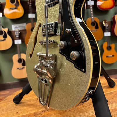 2012 Duesenberg Starplayer TV Silver Sparkle image 8