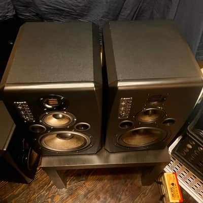 ADAM Audio S3X-V Vertical Active Nearfield / Midfield Monitors (Pair) 2010s - Black image 3