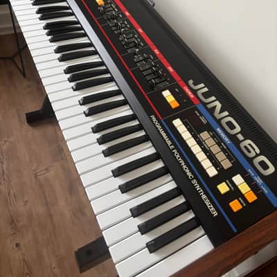 Roland Juno-60 (Near Mint, Video Demo)