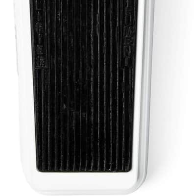 JIM DUNLOP Cry Baby Bass Wah 105Q Guitar Effects Pedal image 4