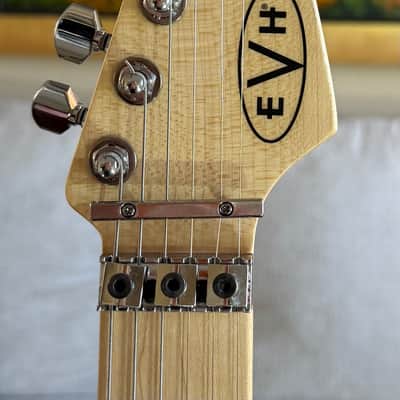 EVH Striped Series Electric Guitar 2021 Black with Yellow Stripes image 4