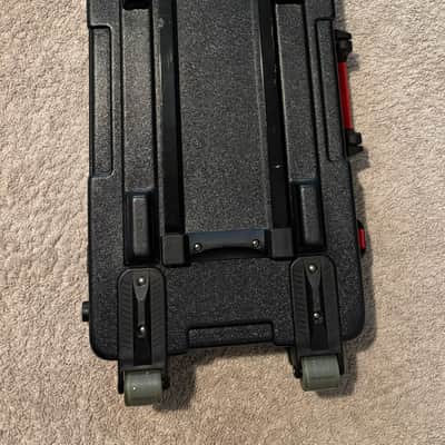 Line 6 Helix LT with Gator case image 12