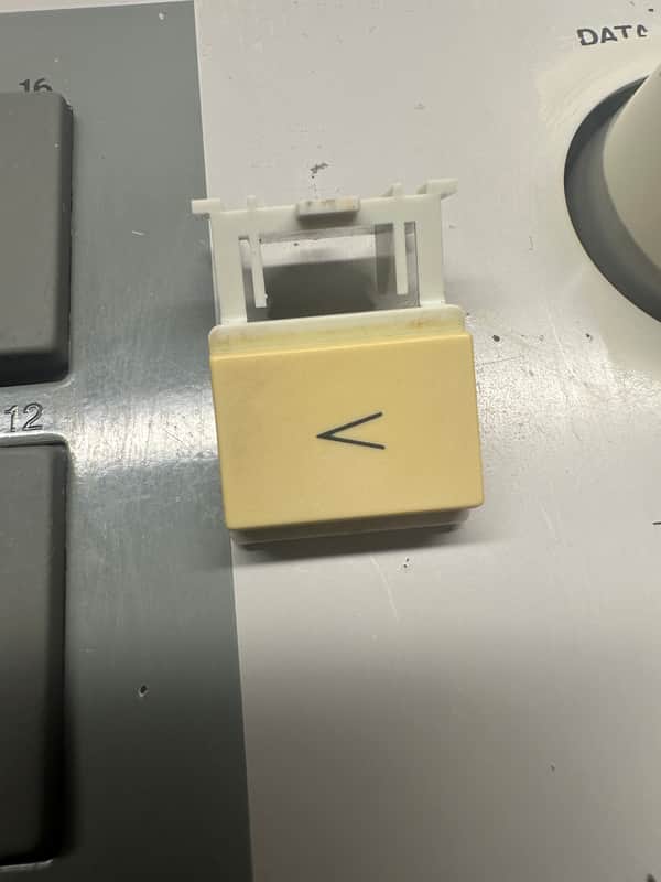 Akai Mpc3000 back button cap replacement original parts oem image 1