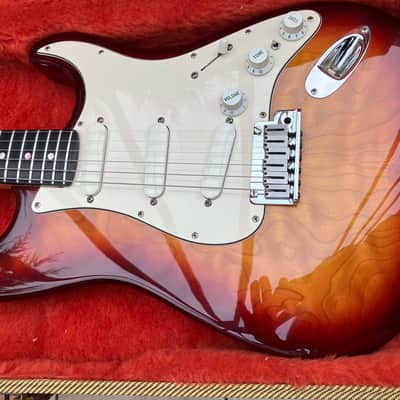 Fender Custom Shop Limited Edition 35th Anniversary Stratocaster 1990 - Sunburst image 14