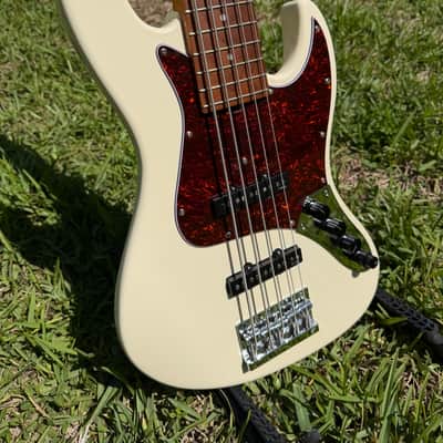 Sadowsky MetroExpress 21-fret Vintage JJ Bass, 5-string 2025 - Olympic White + VTC + Fretwrap image 4