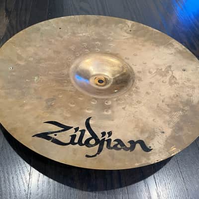 Zildjian 18” Sizzle Cymbal Crash image 6