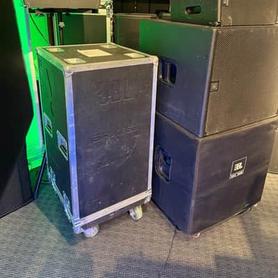 JBL SRX900 KIT Pre owned - very good condition - 30 days warranty -(4) SRX918S with SRX918S-CVR covers  + (4) SRX906LA + (4)JBL SRX900-RC1 + (1) SRX900LA CASE + (2) SRX906LA-BP + (2) VTX-PM image 1