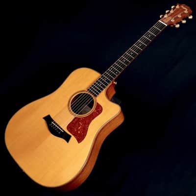 Taylor 710ce (2002 Made in the USA) Taylor Electro-Acoustic Acoustic Guitar [20020514120] (07/06) image 1