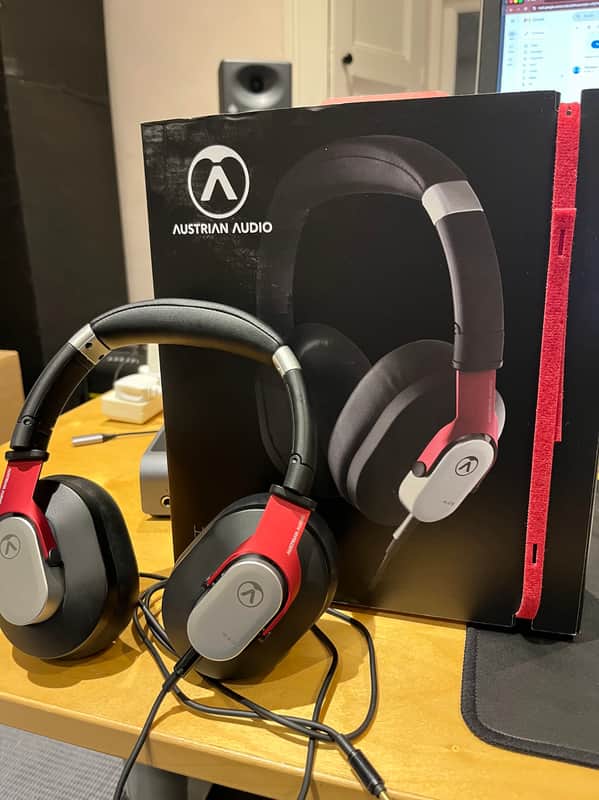 Austrian Audio Hi-X15 Professional Headphones, used-once!