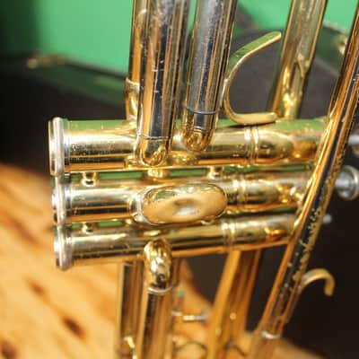 Bach Liberty Trumpet w/Case (China) image 12