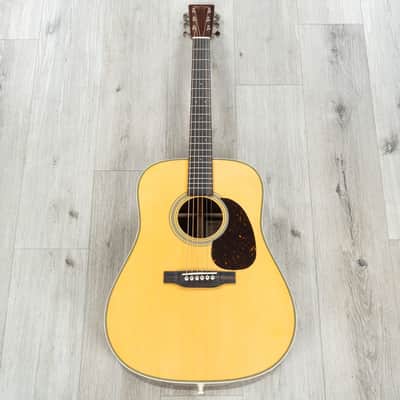 Martin D-28 Billy Strings Dreadnought Acoustic Guitar, Rosewood Back & Sides, Spruce Antique Toner image 3