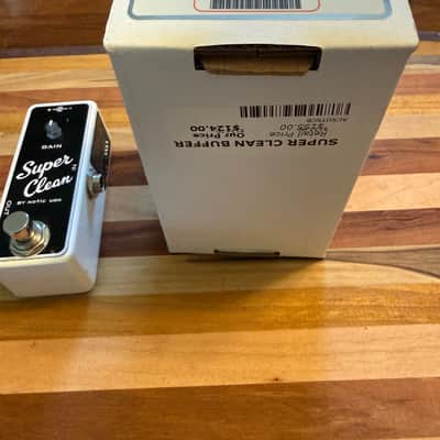 Xotic Super clean 2020’s - White metal image 2
