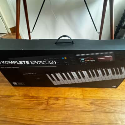 Komplete Kontrol S49 MK2 + Komplete Select + Ableton Live Lite image 9