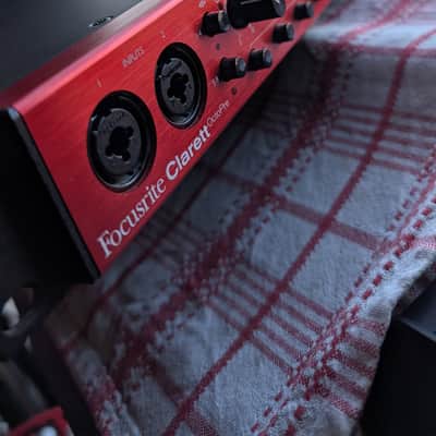 Focusrite Clarett 8Pre Thunderbolt Audio Interface 2010s - Red image 9