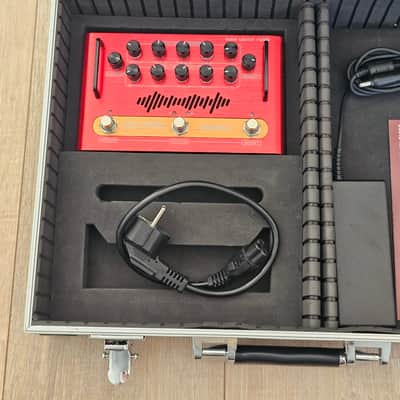 Hotone NLF-2 Nano Legacy Mojo Attack Dual Channel Floor Amplifier 2018 - 2021 - Red image 7