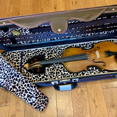 Koda Violin case, Leopard skin interior image 5