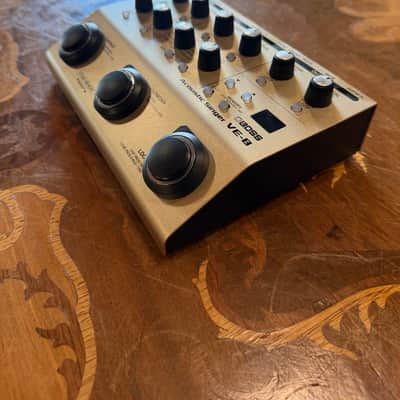 Boss VE-8 Acoustic Singer Pre-Amp image 3