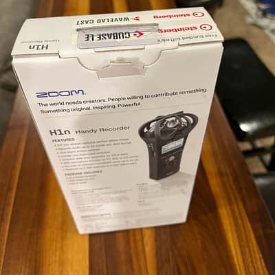 Zoom H1n Handy Recorder + accessories image 14