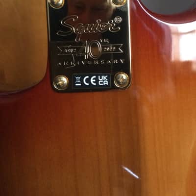 Squier 40th Anniversary Gold Edition Stratocaster 2022 - Present - Sienna Sunburst image 9