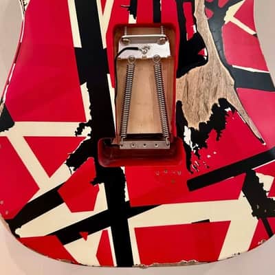 EVH Striped Series Frankie (2020) MINT CONDITION - Red, White, Black Stripes Relic image 6